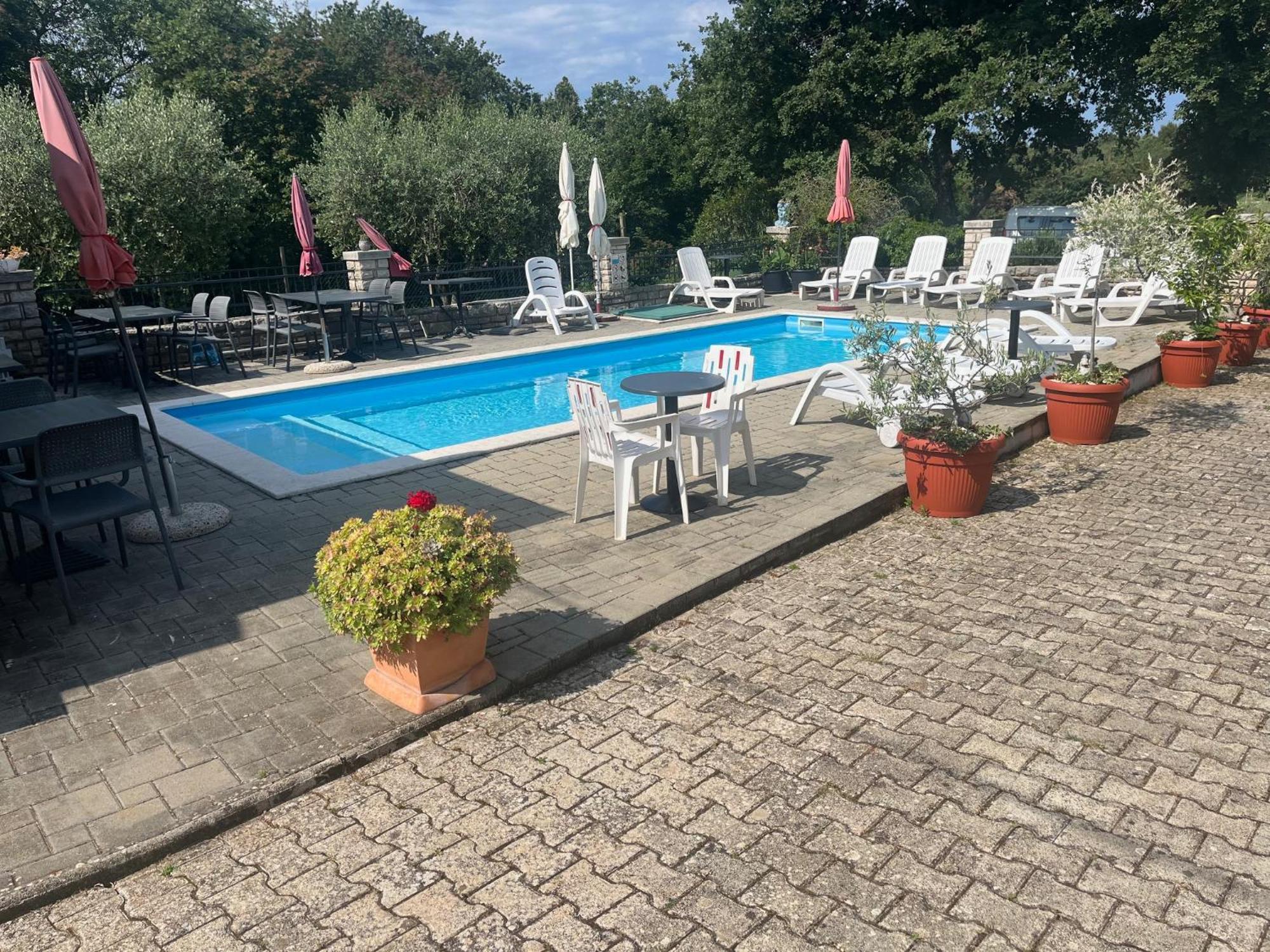 Guest House Sosi Umag Exterior foto